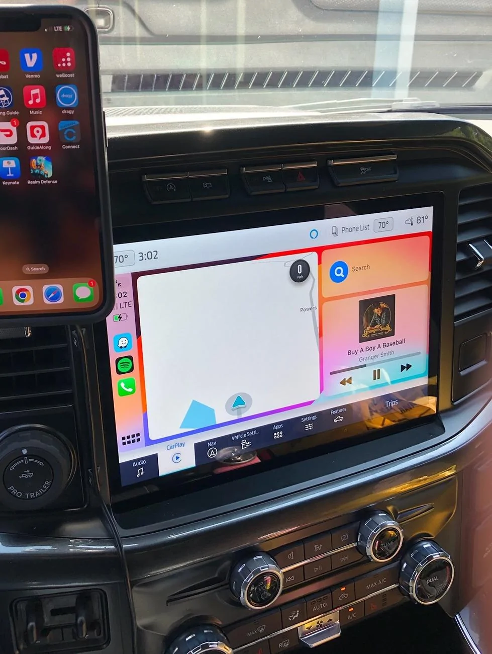 Ford F-150 OFFROAM Phone Mount w/ MagSafe wireless charger phone-offroam-mount