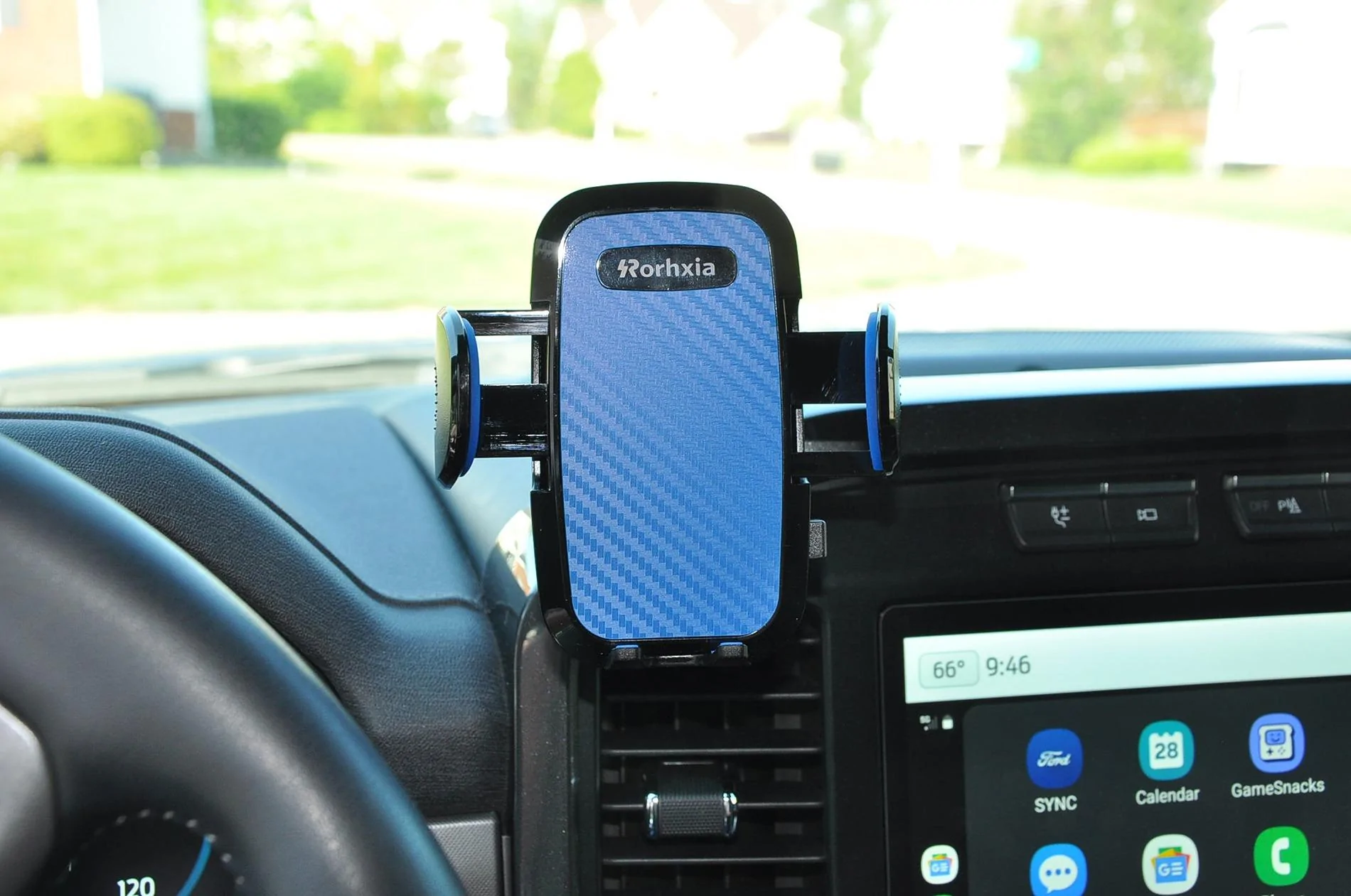 Ford F-150 2024 Interior change - instrument cluster/center stack trim ProClip 3