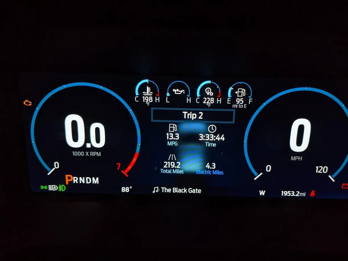 Ford F-150 2021 PowerBoost and Towing... Terrible MPG while towing PXL_20210620_020338562