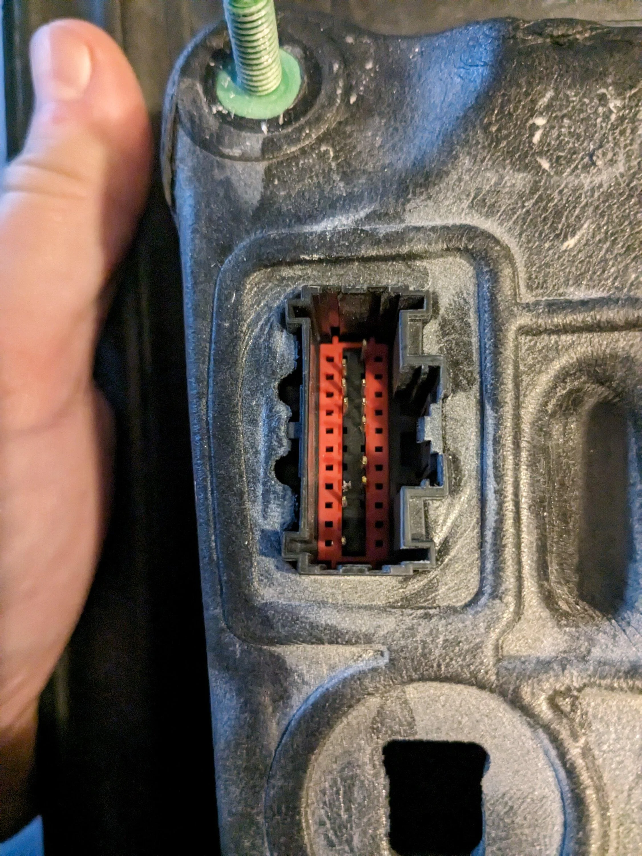 Ford F-150 XL upgraded to Lariat side mirrors. How do you get puddle and turn signals to work? PXL_20230810_012647822