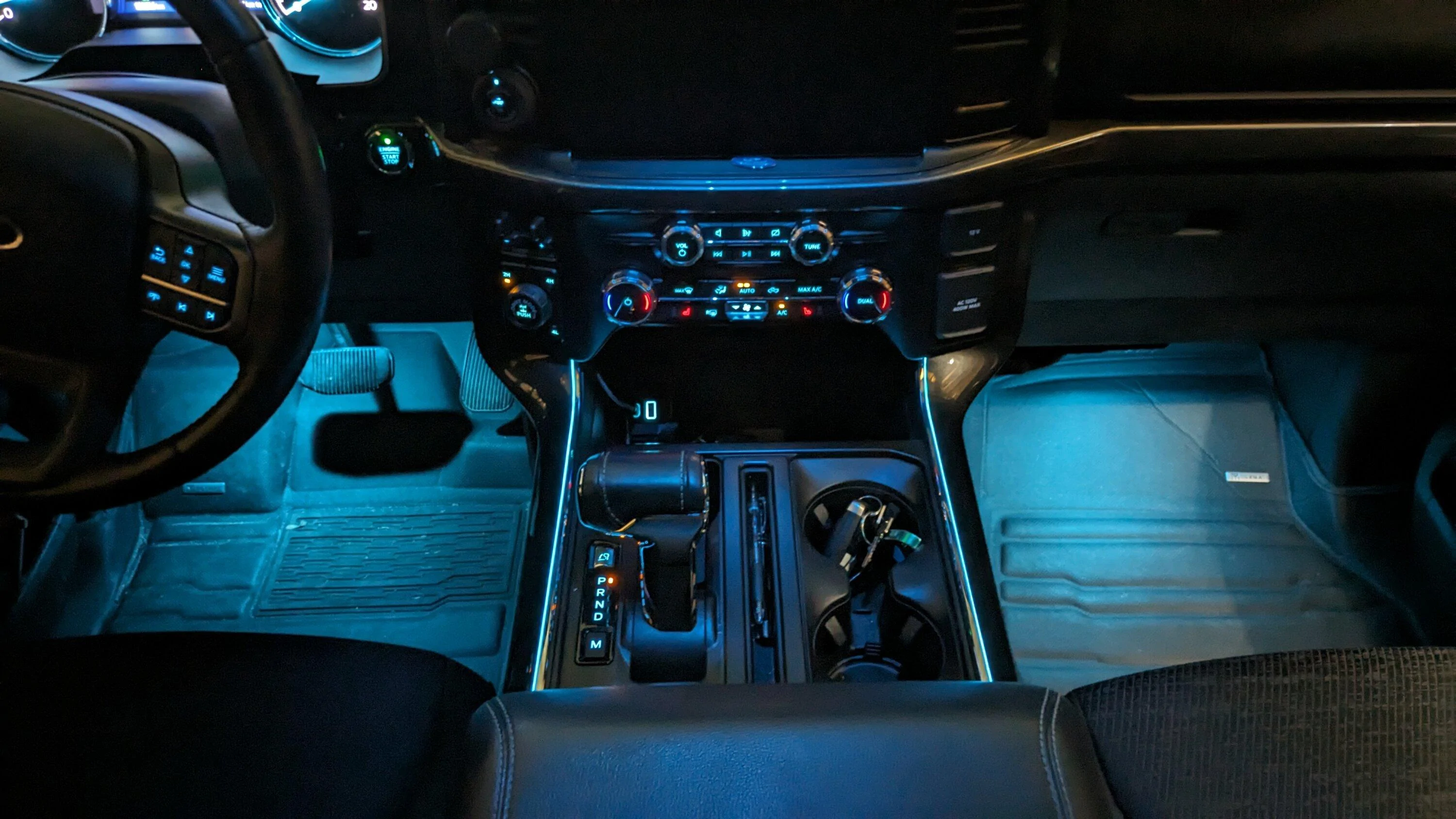 Ford F-150 XLT trucks with push button start cup holder/ambient lighting PXL_20230920_011903785.NIGHT