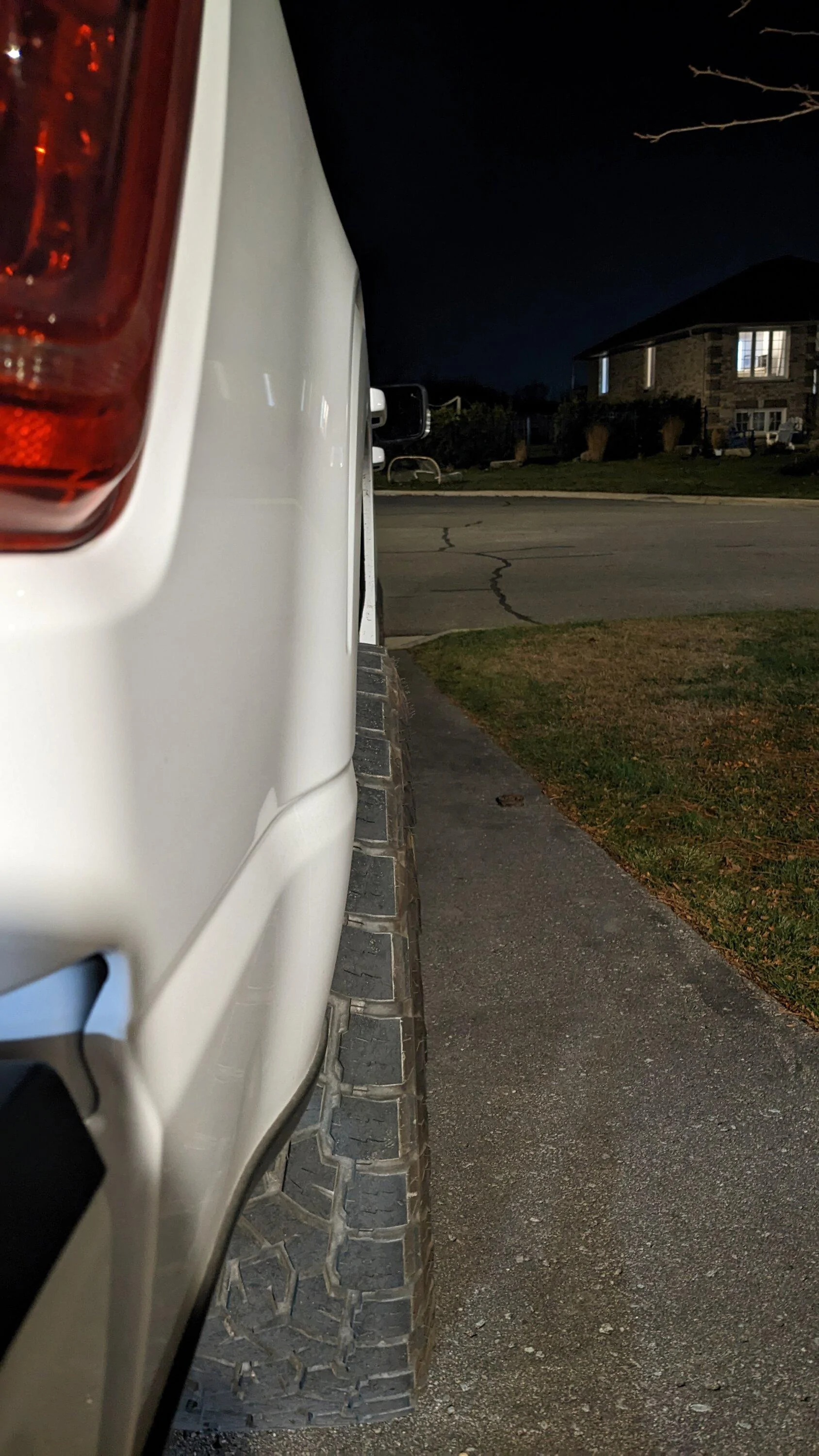 Ford F-150 295/70/18 with +18 or +12 offset? PXL_20231116_232042754.NIGHT
