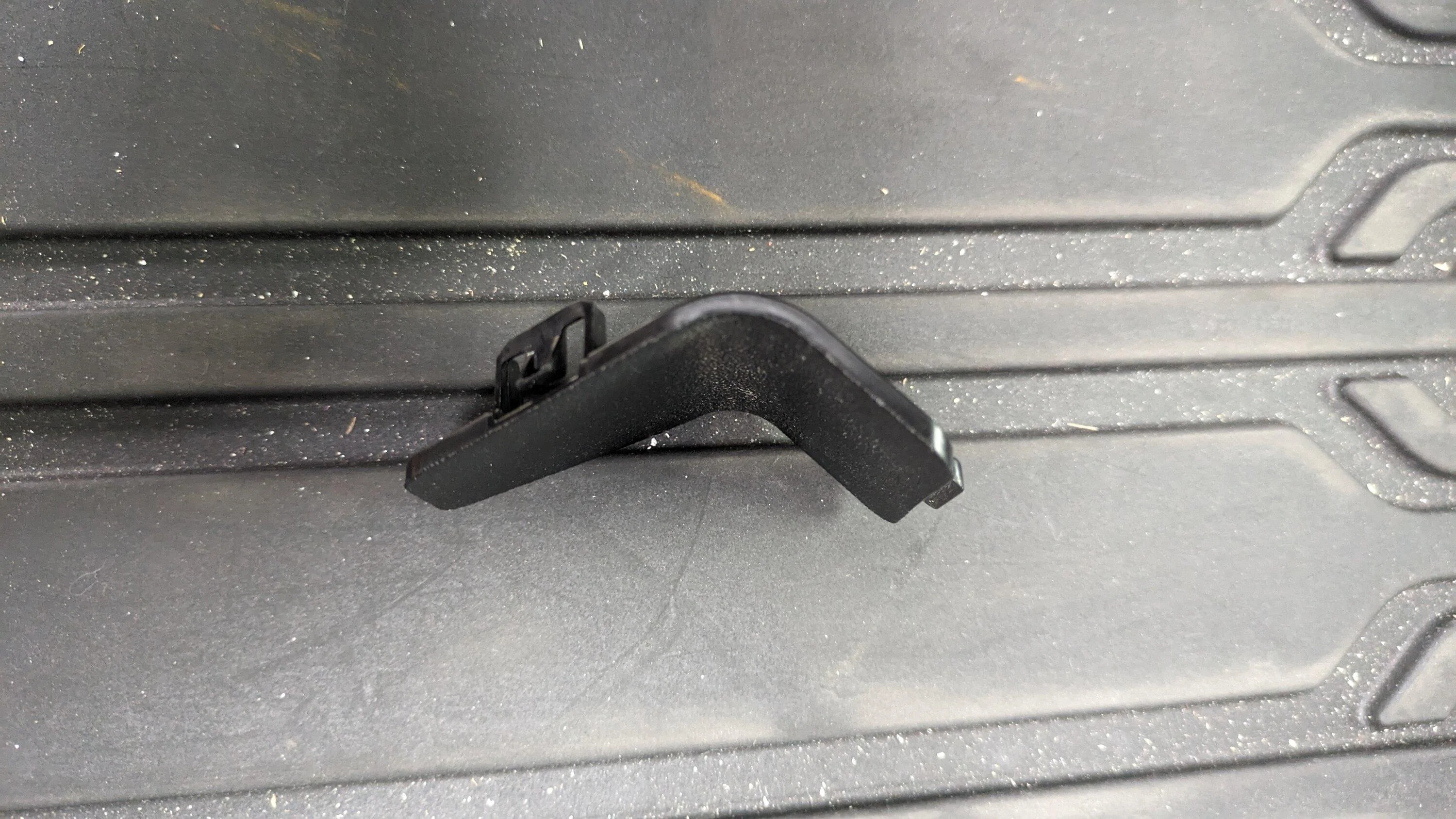 Ford F-150 Anyone know where this goes? PXL_20231208_210427311