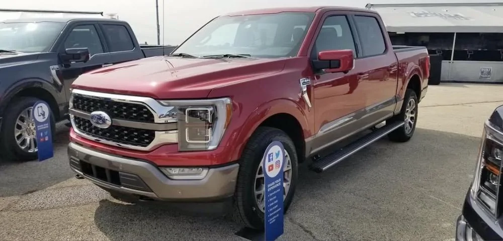 Ford F-150 RAPID RED F-150 (2021+) Club Rapid Red King Ranch F-150 2021 5