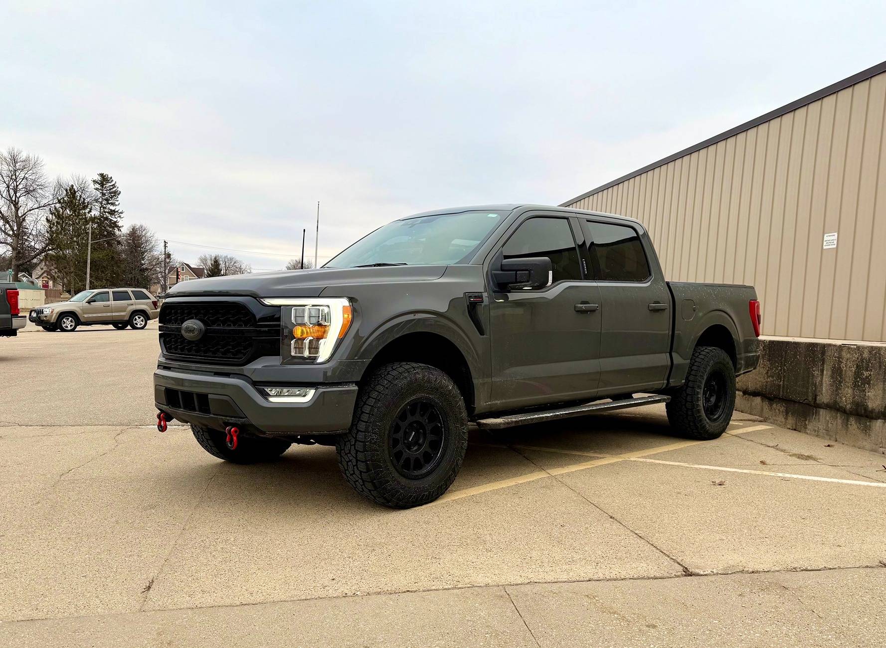 Ford F-150 What did you do TO your F-150 today? 🙋🏻‍♂️ Red D-Rings 3