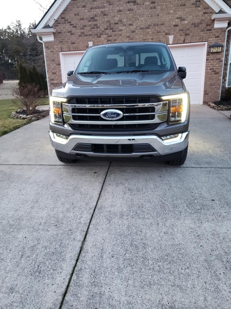 Ford F-150 ? F-150 LARIAT Lounge ? Resized_20210206_172713