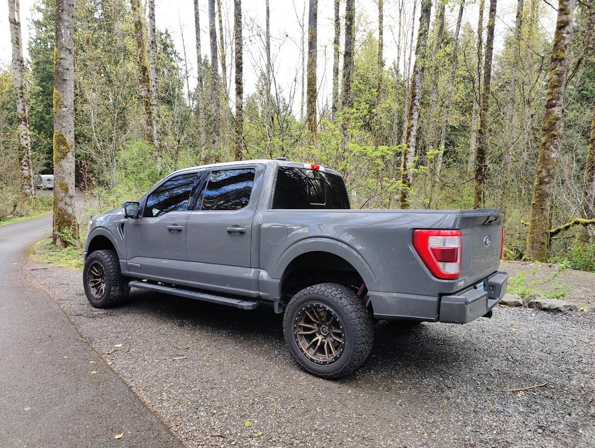 Ford F-150 2021 F-150 Lariat Leadfoot Build Rhino-Back
