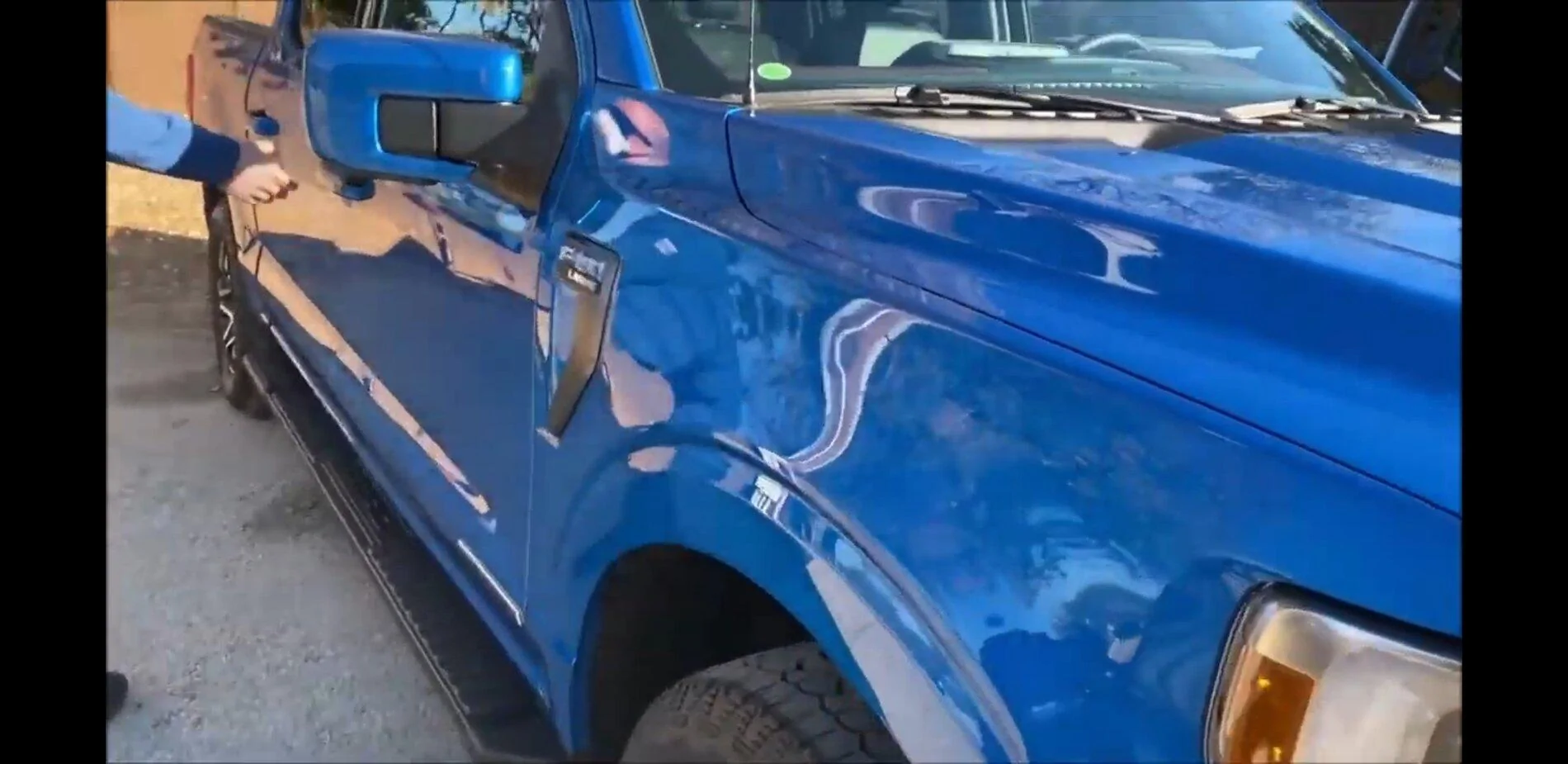Ford F-150 VELOCITY BLUE F-150 (2021+) Club Screenshot_20201118-232246_YouTu