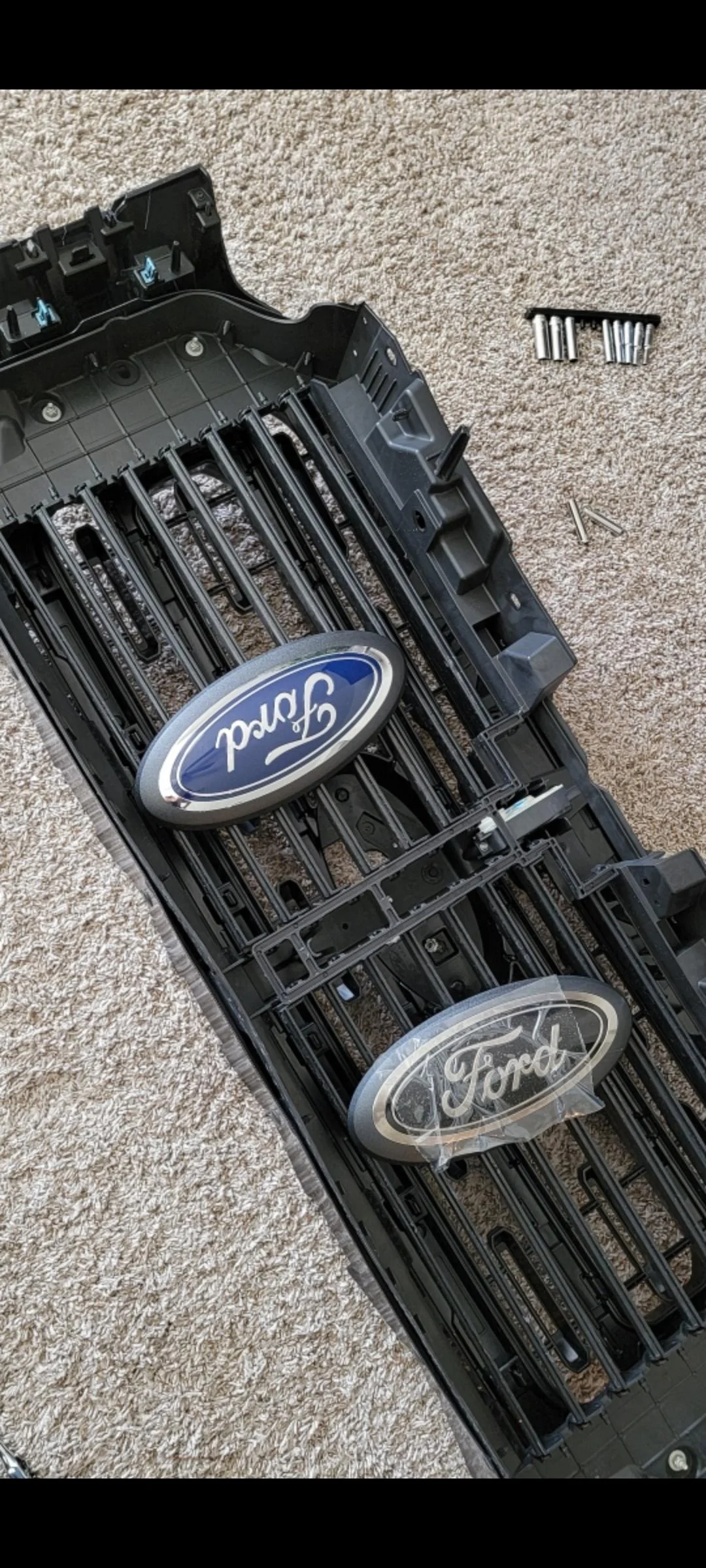 Ford F-150 Black emblems that fit? Screenshot_20220216-085055_Gallery