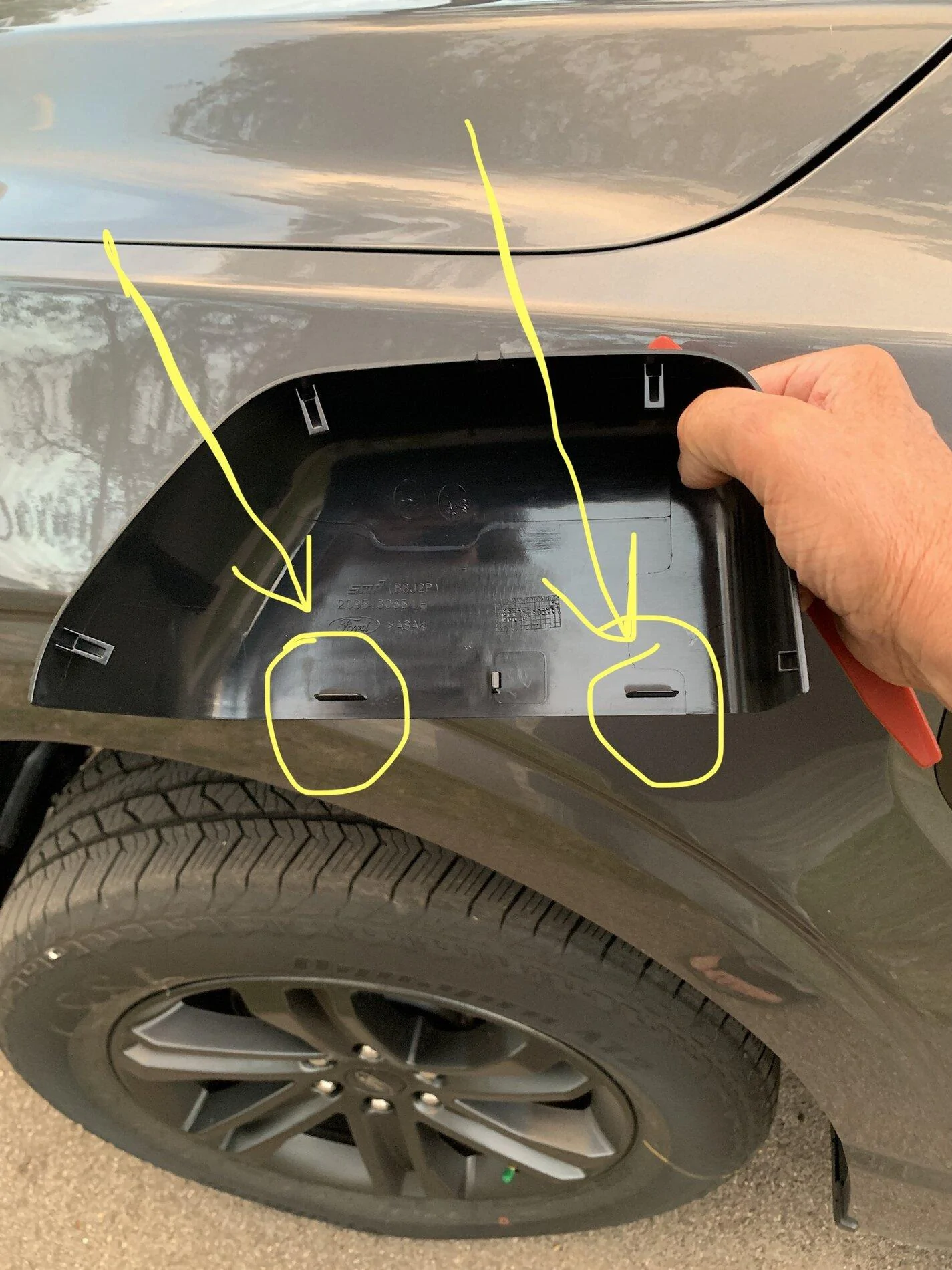 Ford F-150 Tow Mirror Skull Cap same as F-250? skull tabs