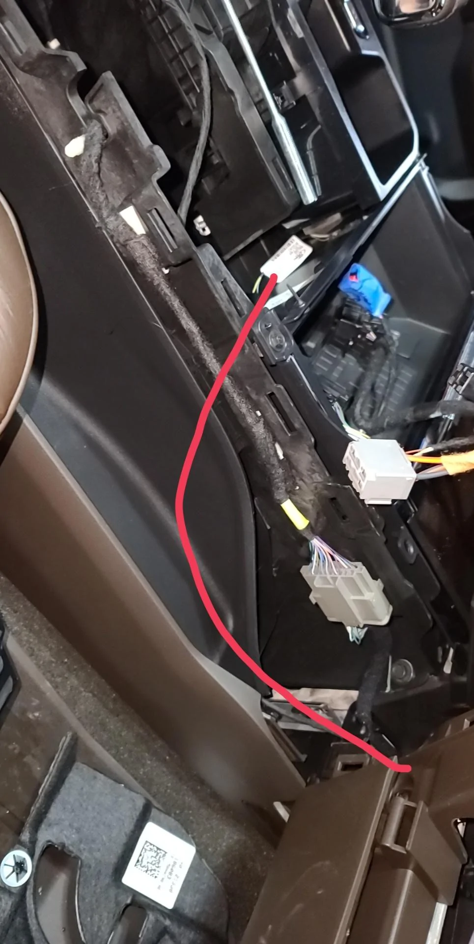 Ford F-150 2022 MISSING FEATURES: Ambient Lighting & Differences In DEATC between 2021 and 2022 F-150s? Snapchat-1761957481