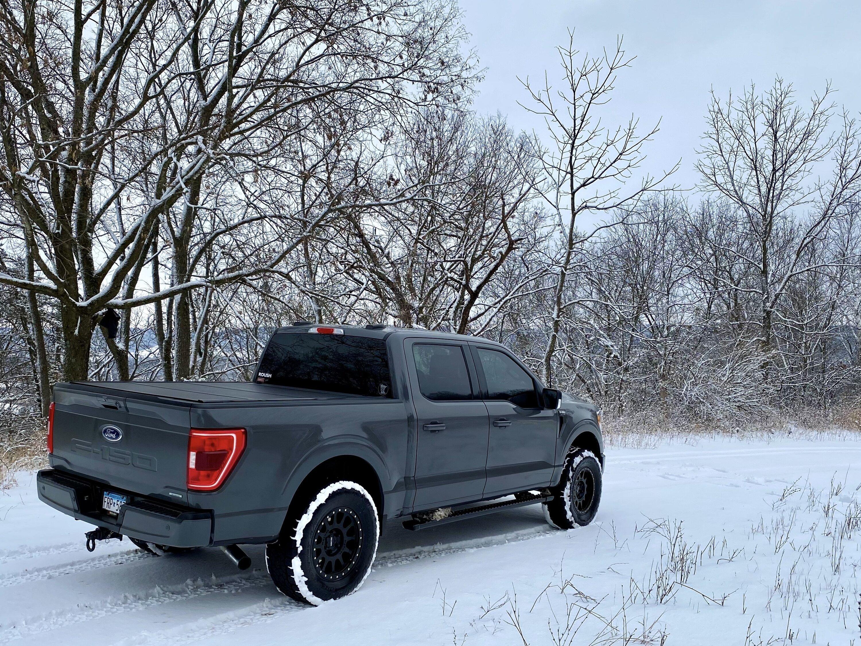 Ford F-150 XLT Sport 302a EcoBoost Looking Pretty Nifty T5