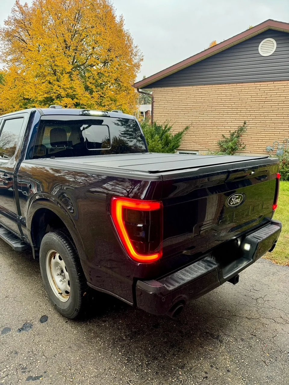 Ford F-150 2024 SCREW Antimatter Blue 4x4 2.7L Build Thread tail lights, tonneau cover & third brake light