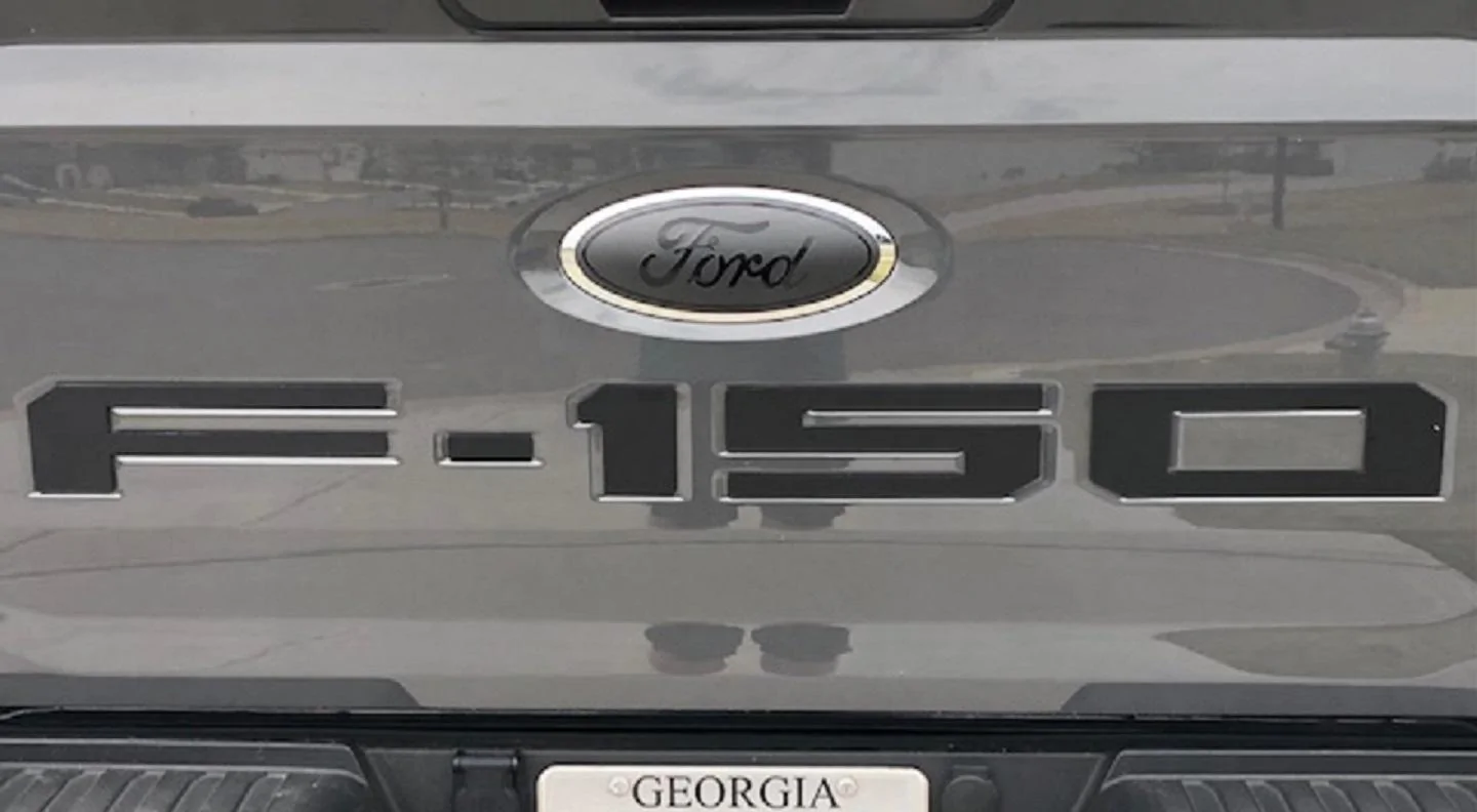 Ford F-150 Black Ford Emblems / Logos? tailgate decal
