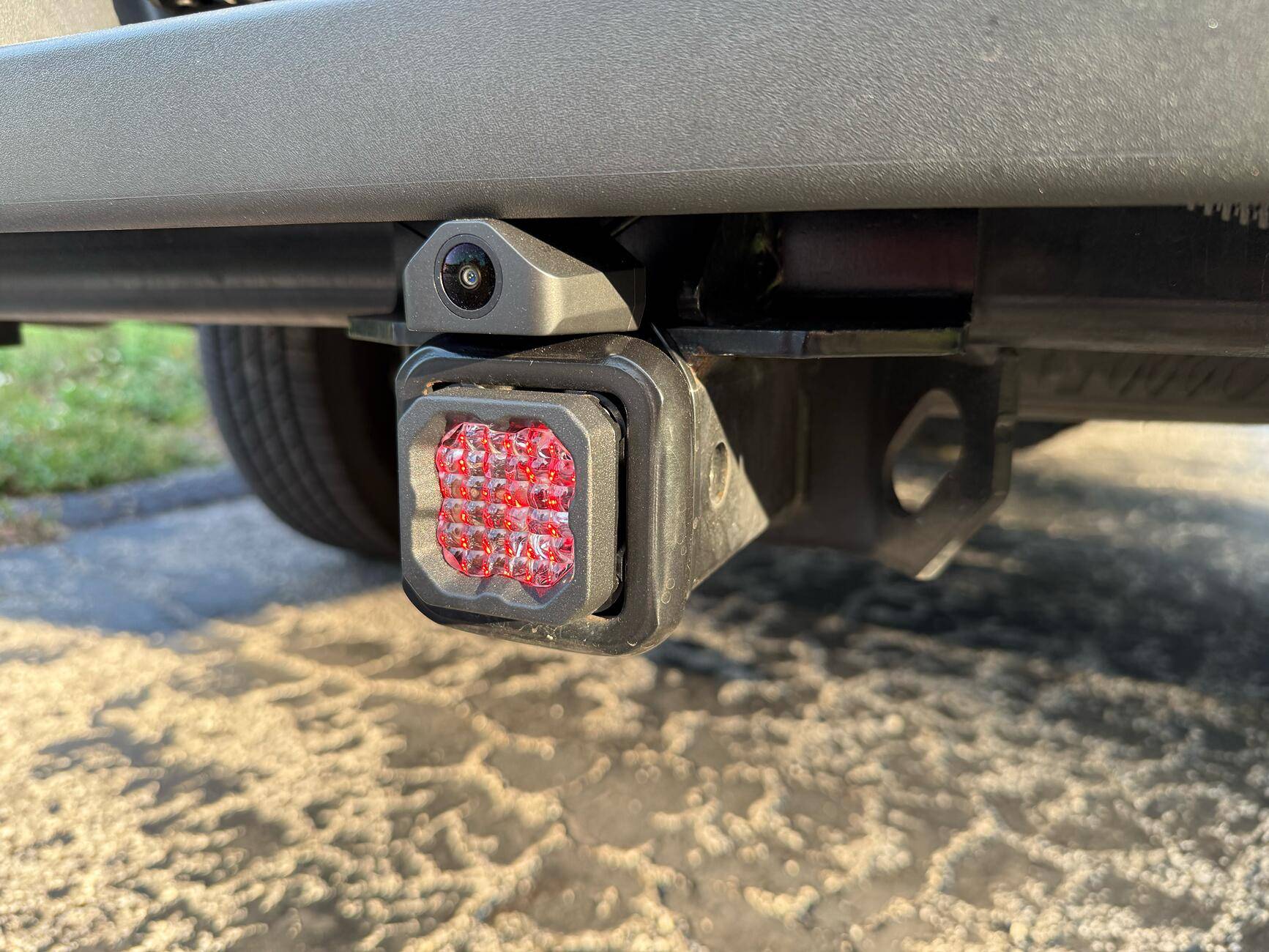 Ford F-150 Wolfbox G900 Tripro Dash Cam / Diode Dynamic Hitch Pod review tempImage2DKGBV