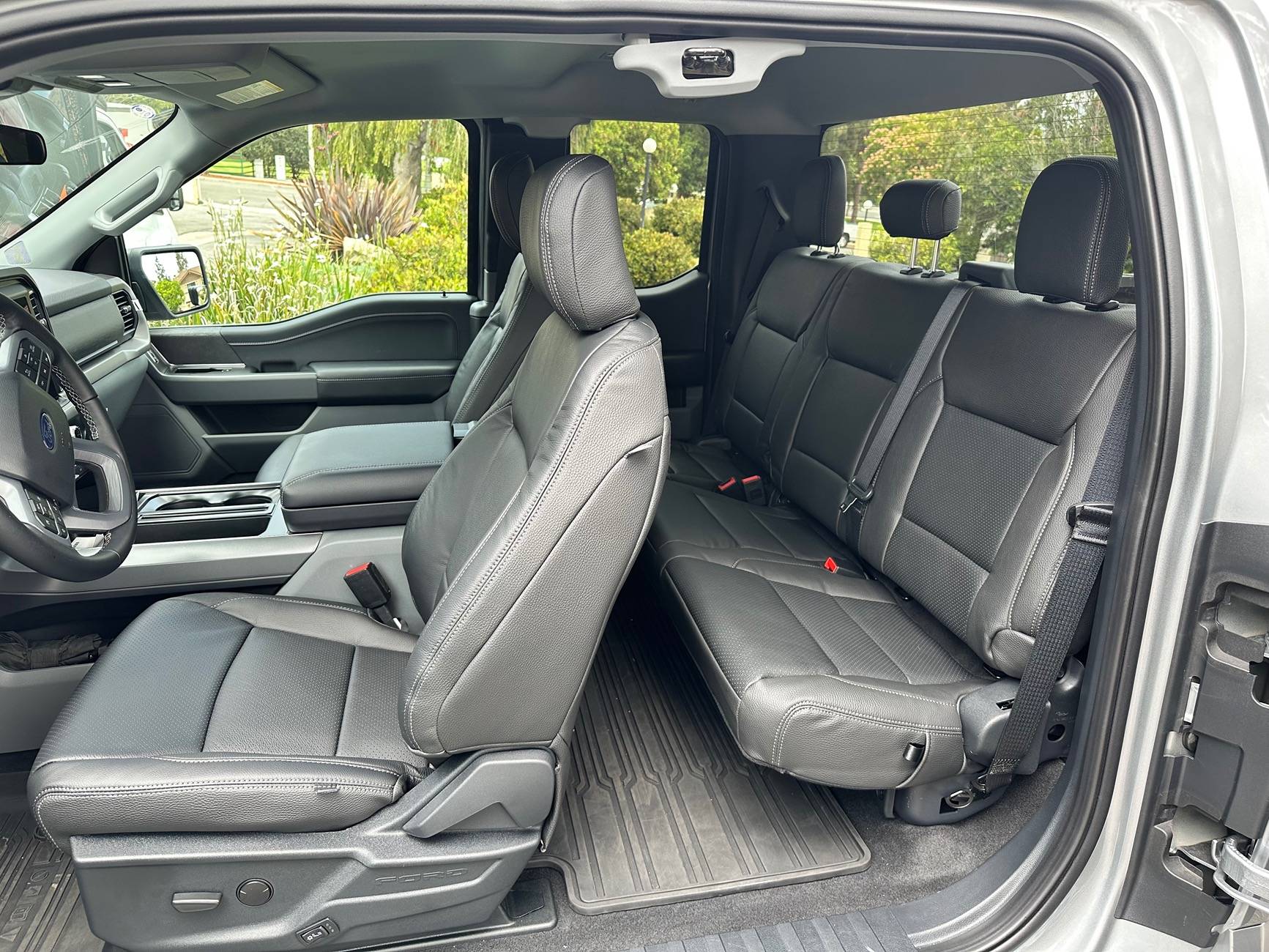 Ford F-150 Custom Leather Seats In My 24 RCSB tempImagecU4CQt