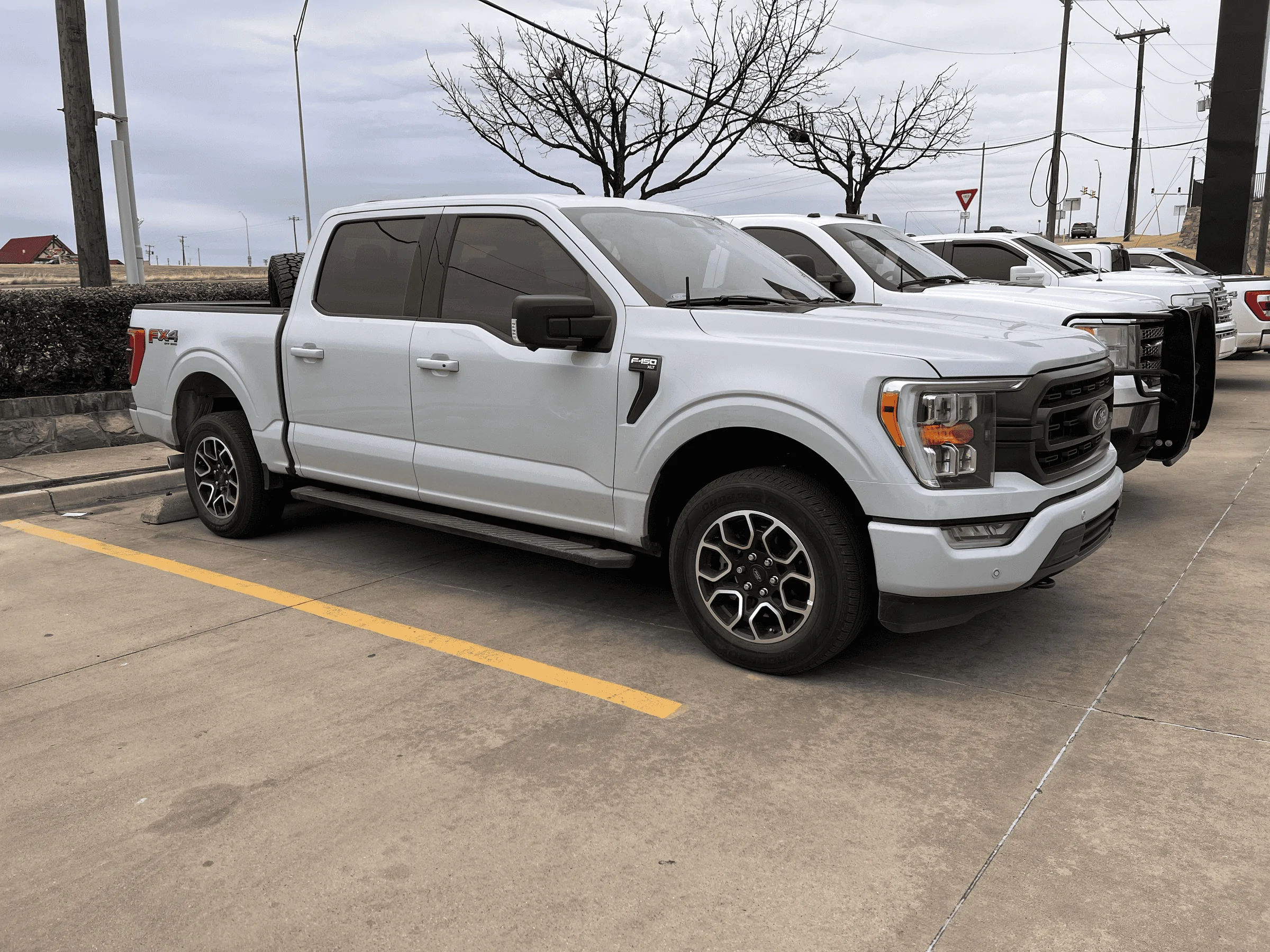 Ford F-150 2021 Space White XLT | 5.0L V8 tempImagecXe4PB