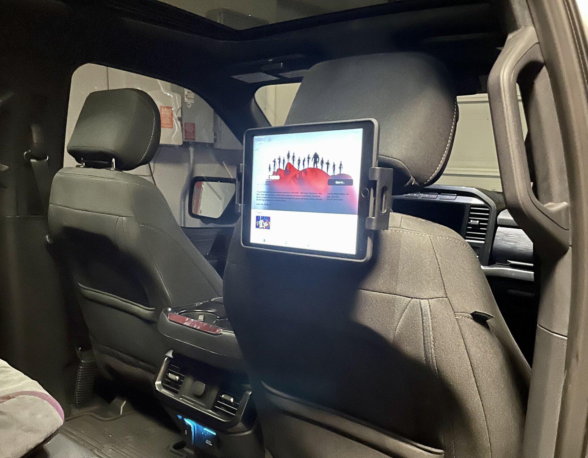 Ford F-150 Rear Seat Entertainment tempImageqQXC34