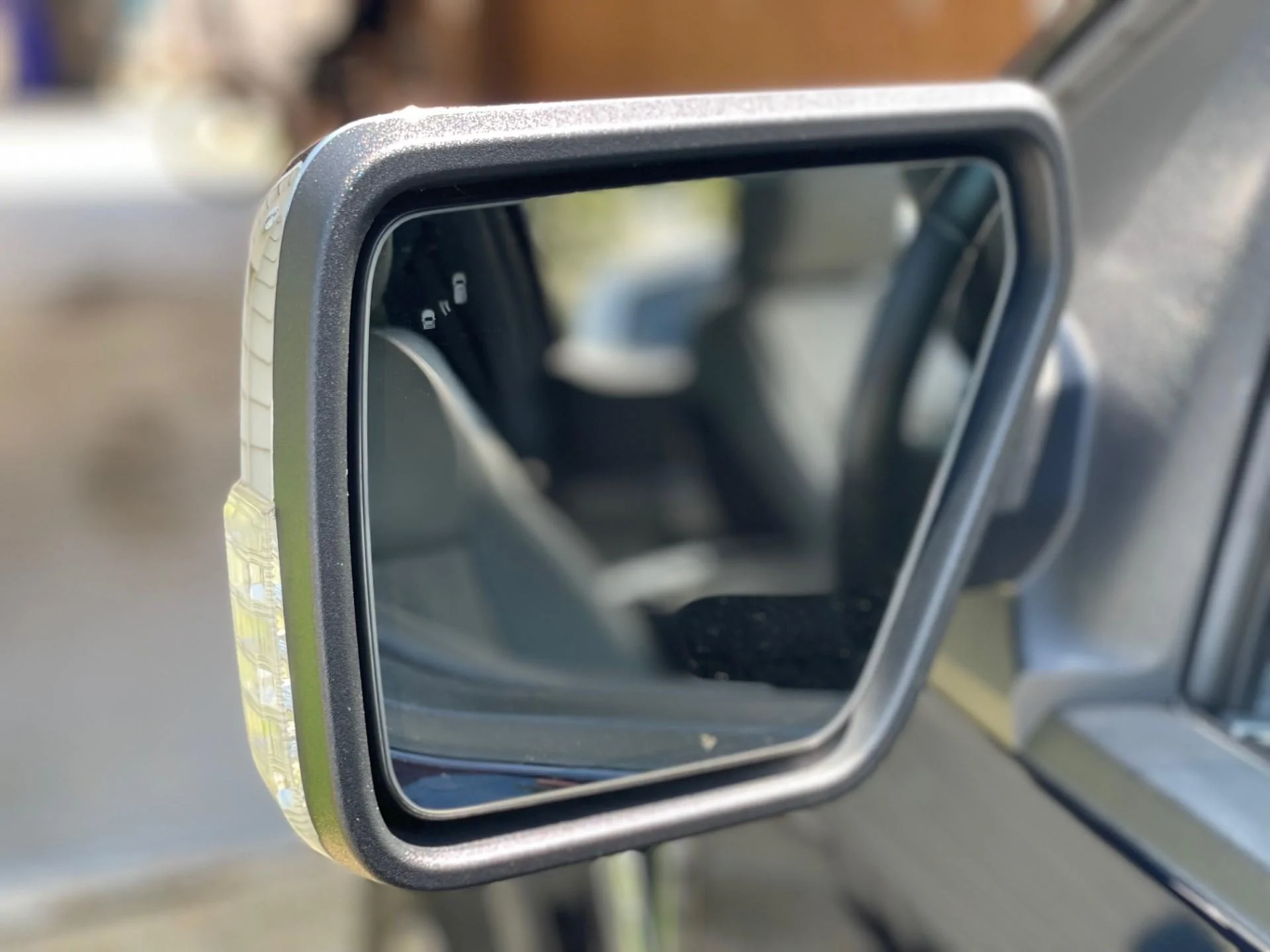 Ford F-150 Power Fold Chrome Mirrors thumbnail_IMG_1079