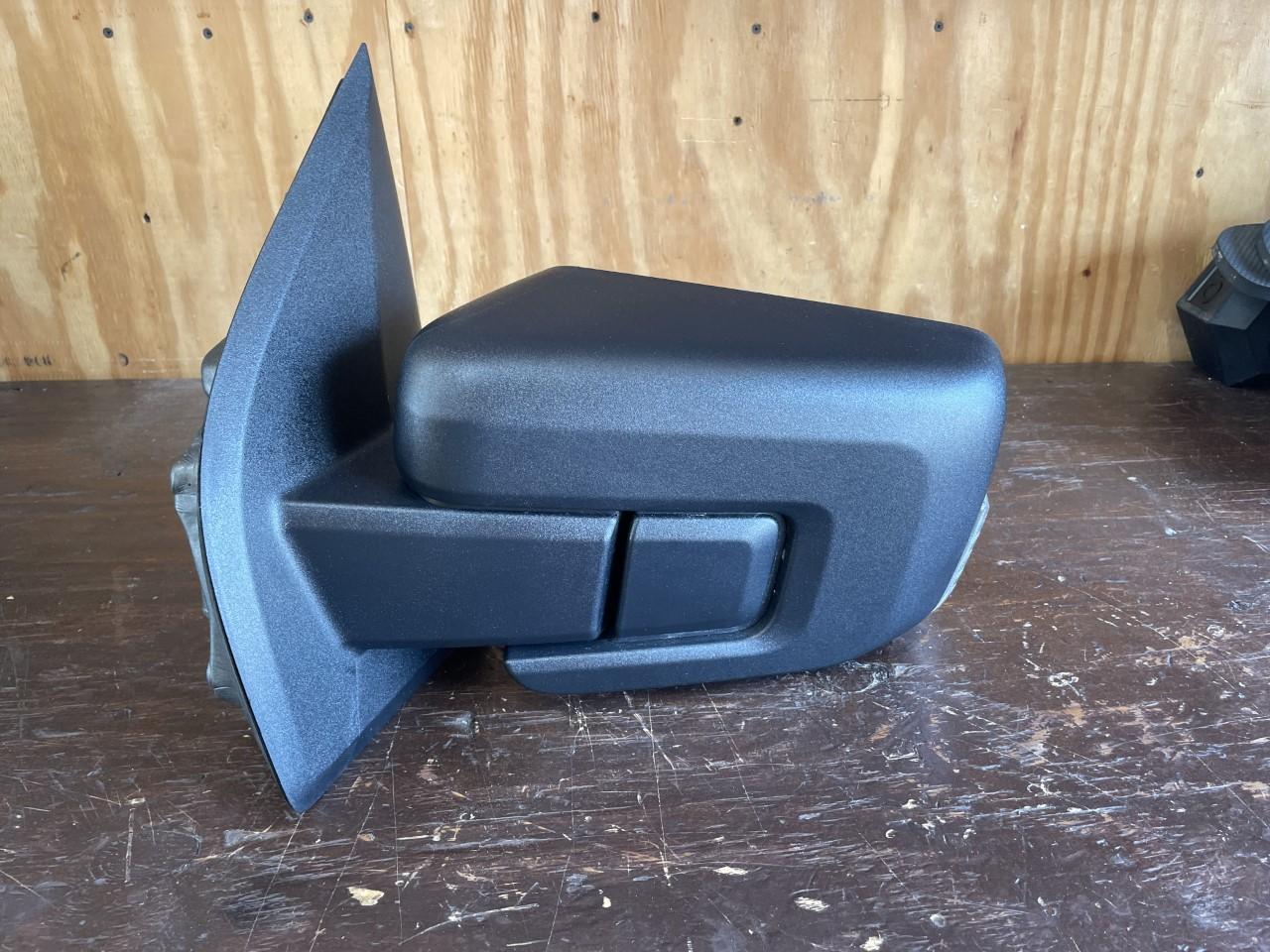 Ford F-150 2021/2022 XLT Driver & Passenger Side Mirrors thumbnail_IMG_9807
