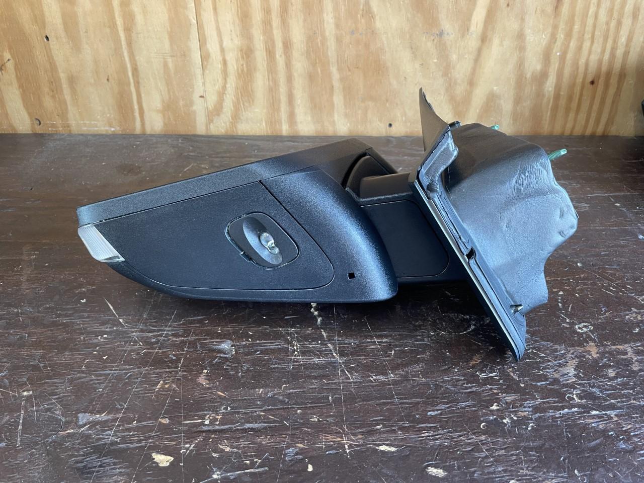 Ford F-150 2021/2022 XLT Driver & Passenger Side Mirrors thumbnail_IMG_9809