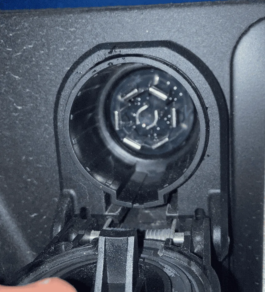 Ford F-150 New to towing and have a 2023 XL Trailer connector