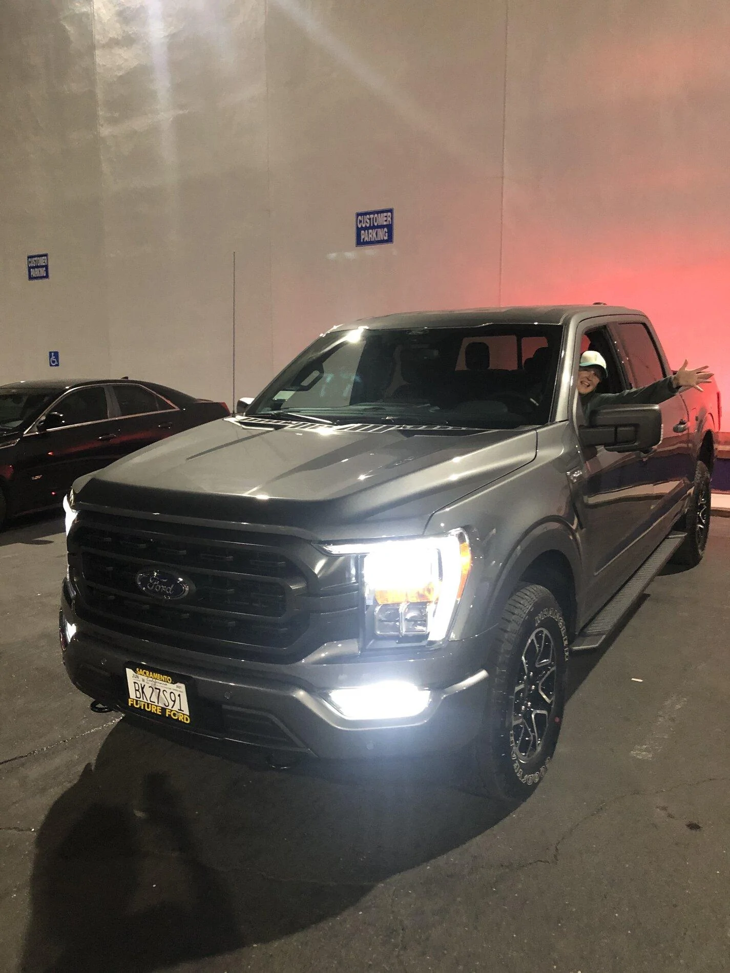 Ford F-150 CARBONIZED GRAY F-150 (2021+) Club truck1