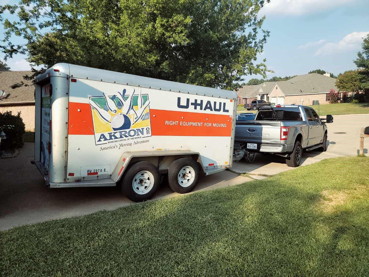 Ford F-150 Towing a small Uhaul? Uhaul1
