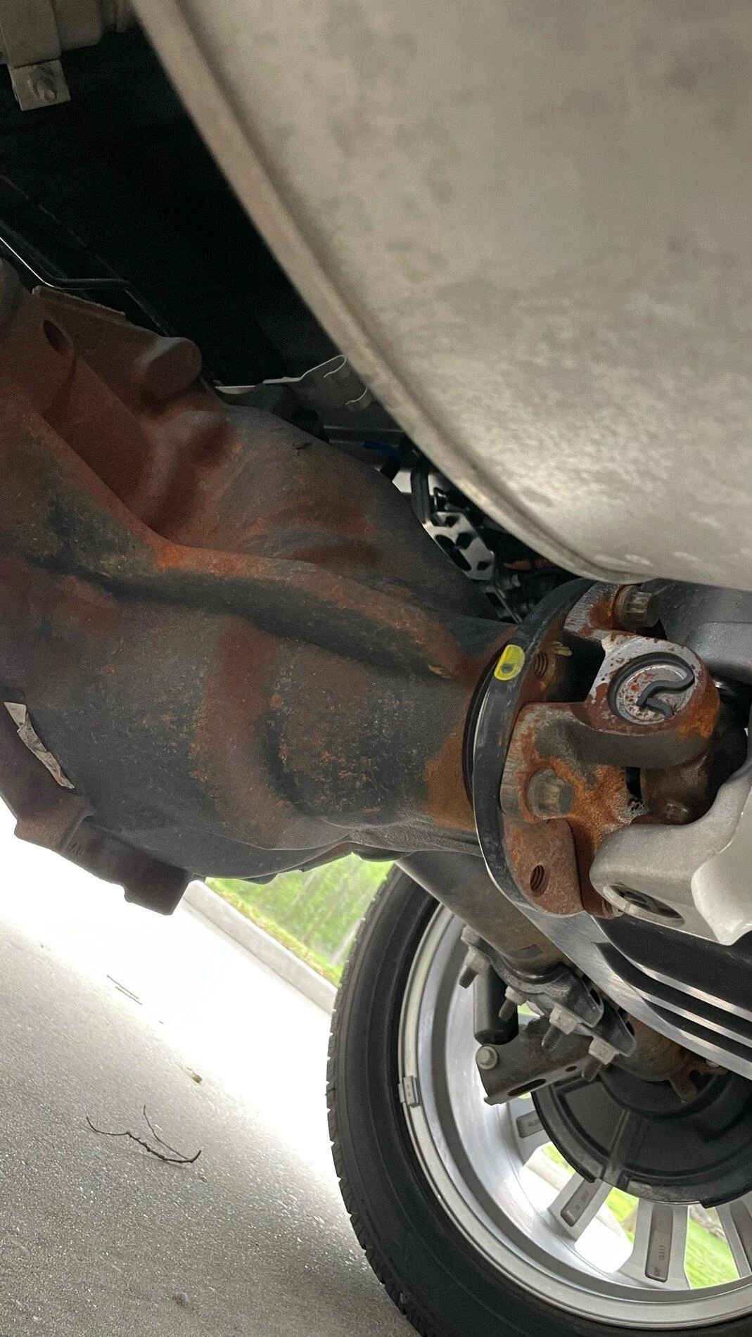 Ford F-150 Rust on rear end of 2021 F-150 -- any others? Unknown-4