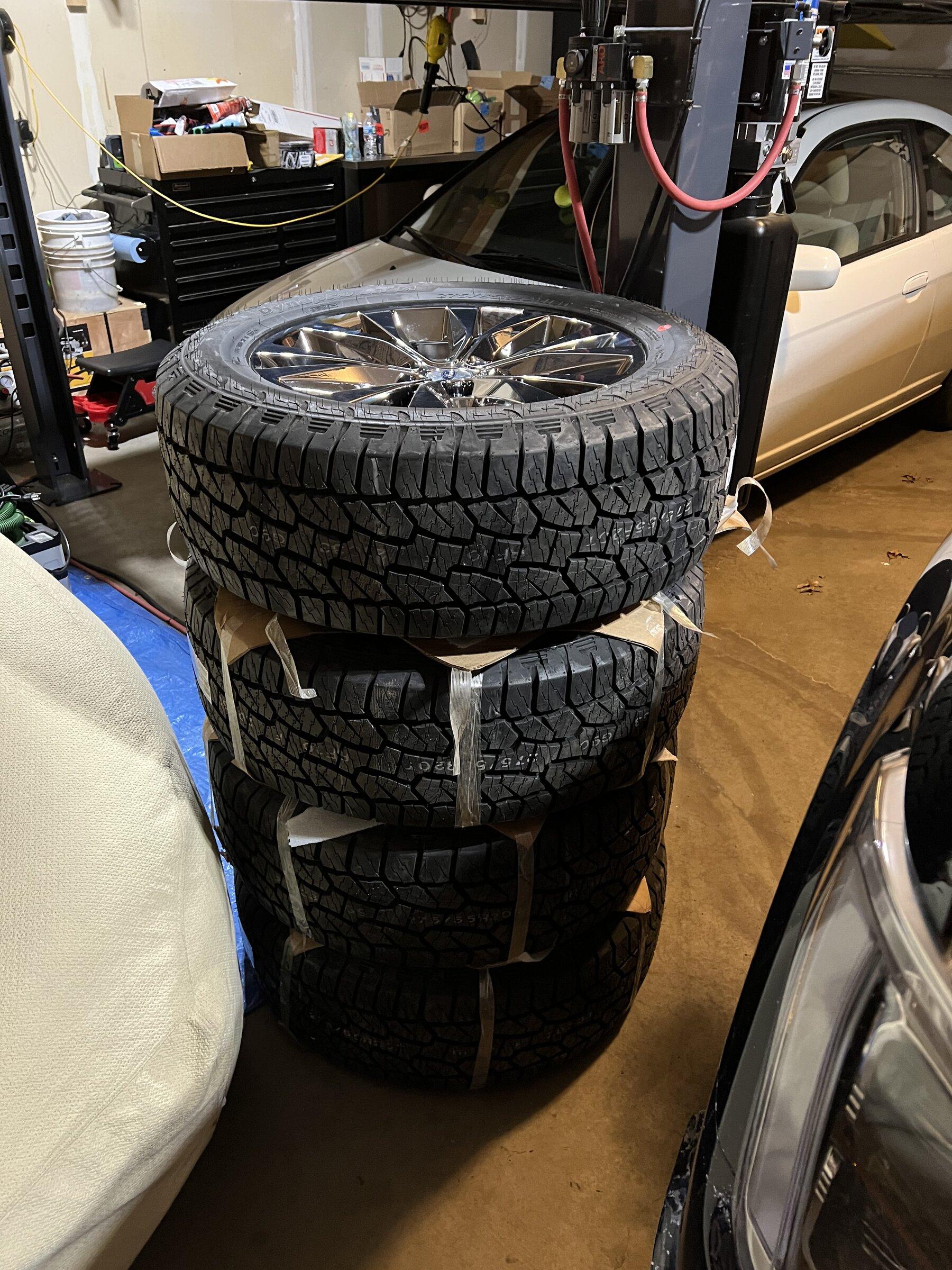 Ford F-150 Pairing TPMS Sensors For New Wheels / Tires ? W3.JPG