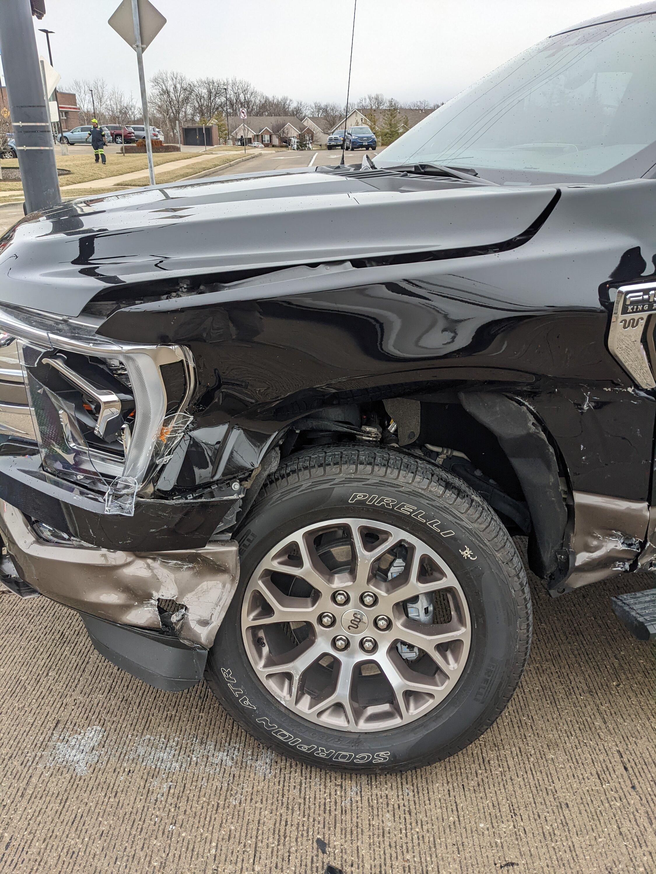 Ford F-150 $8000 in damage so far - estimate still not ready Wreck1
