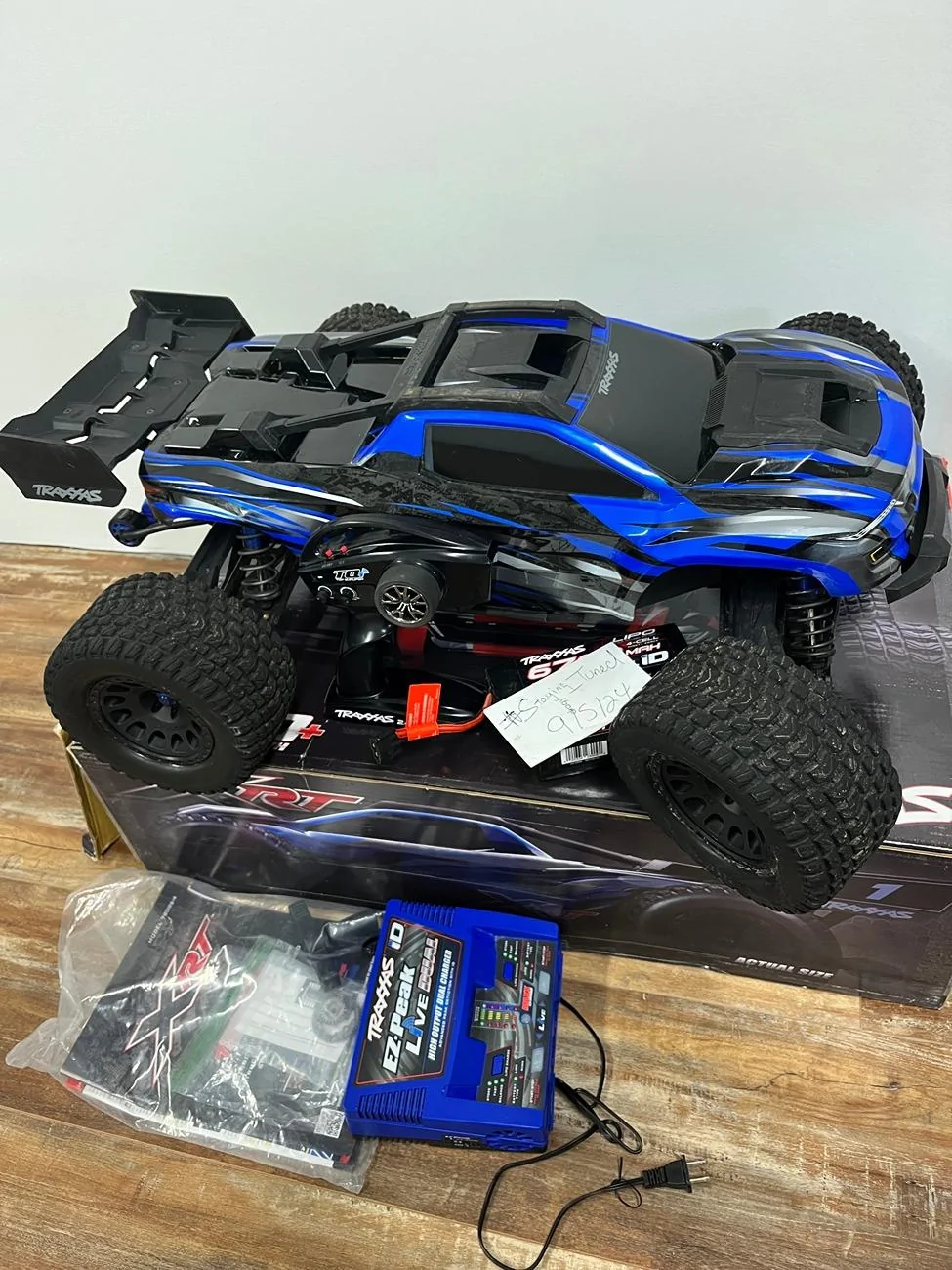 Ford F-150 Traxxas XRT R/C complete RTR $800 shipped xrt-handl