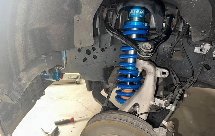 King 2.5 OEM installed