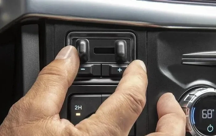 🚛Factory Trailer Brake Controller Upgrade: Now Compatible with 2024+ F-150s (Infotainment.com)