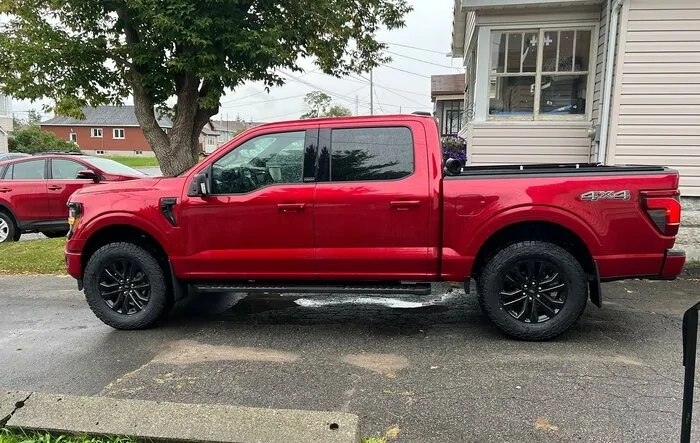 2025 F150 XLT on 35s & Level Kit